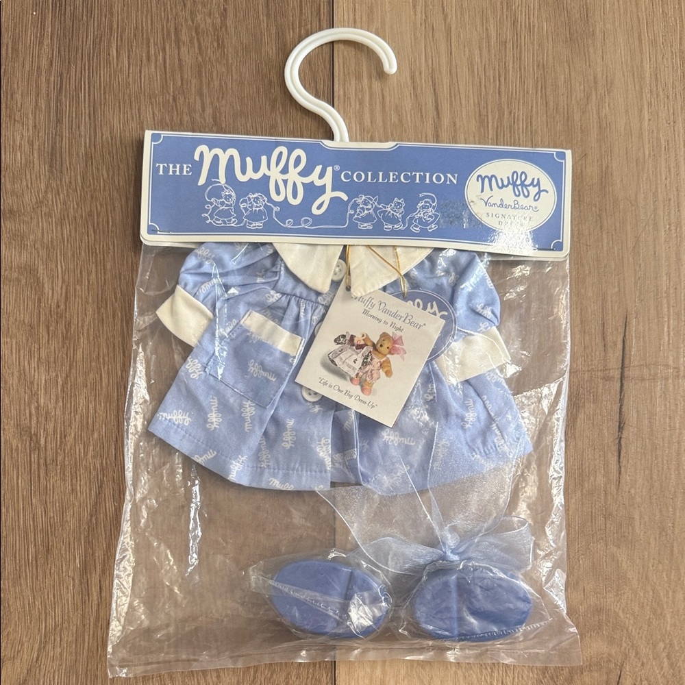 NWT! Vintage The Muffy VanderBear Morning to Night Signature DressOutfit Set